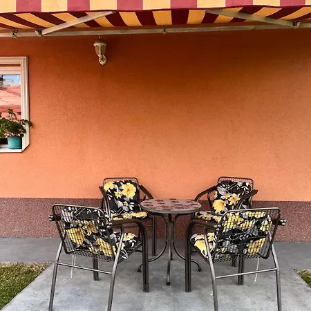 Nikolic Apartamento